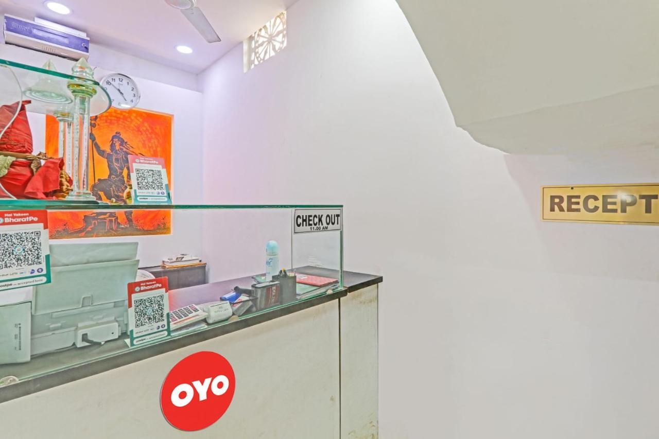 Oyo Flagship 81064 Chaudhary In Gorakhpur Exterior foto