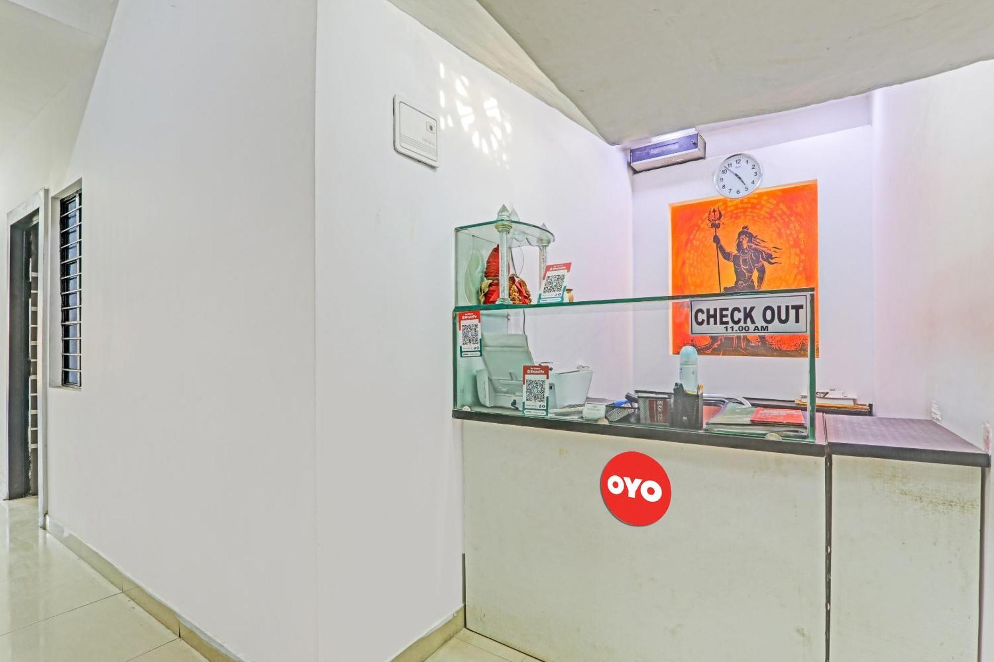 Oyo Flagship 81064 Chaudhary In Gorakhpur Exterior foto